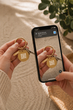 Load image into Gallery viewer, Wren Keyring Tag